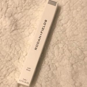 ✨Lashboost from Rodan and Fields ✨